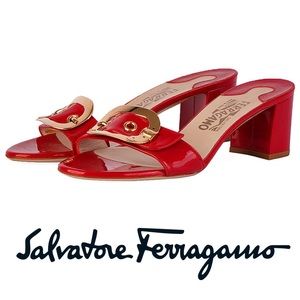 ♣️Salvatore Ferragamo♣️ Buckle Block Heel Slides